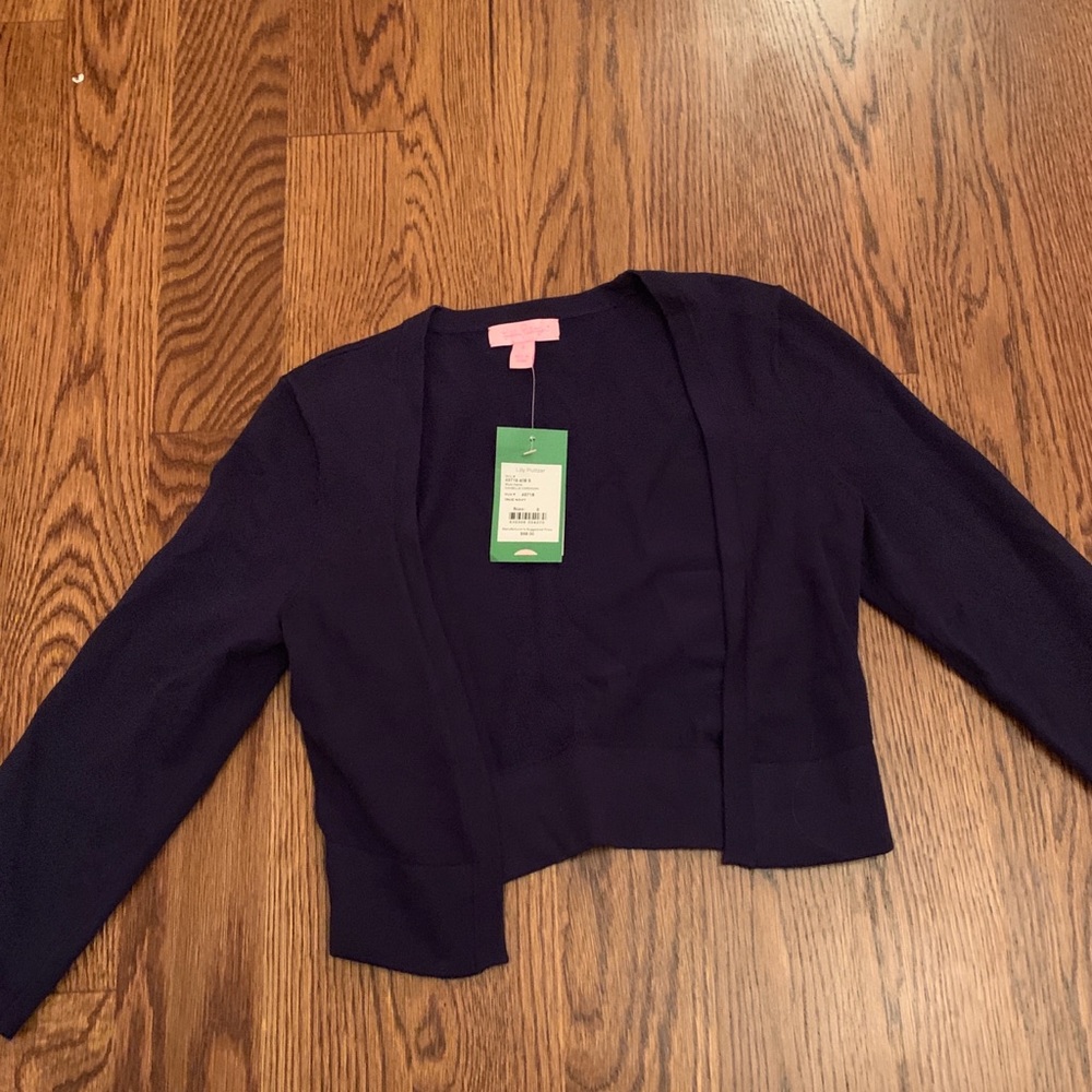 Navy Lilly Pulitzer crop sweater